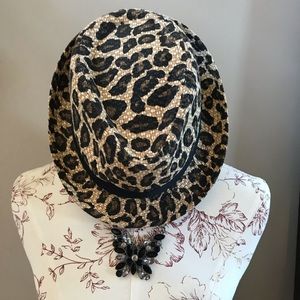 🍁Nordstrom Leopard Fall Hat